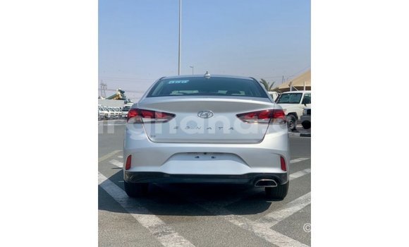 Buy Import Hyundai Sonata Other Car in Import - Dubai in Ashanti Buy Import Hyundai Sonata Other Car in Import - Dubai in Ashanti