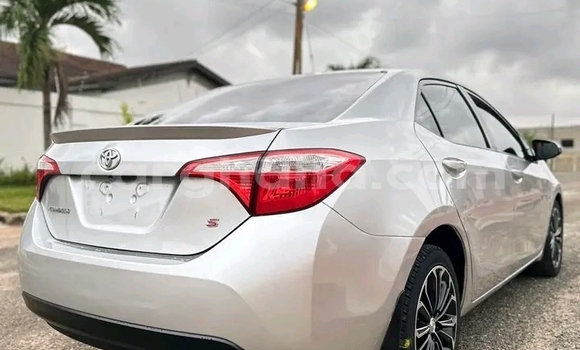 Ra Àlòkù Toyota Corolla Miiran Ọkọ̀ in Accra ni Greater Accra Ra Àlòkù Toyota Corolla Miiran Ọkọ̀ in Accra ni Greater Accra