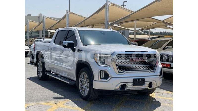 Big with watermark gmc sierra ashanti import dubai 54648