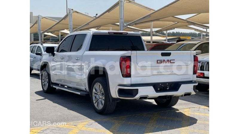 Big with watermark gmc sierra ashanti import dubai 54648