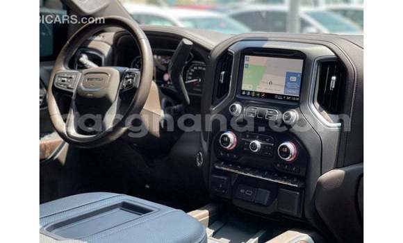 Buy Import GMC Sierra White Car in Import - Dubai in Ashanti Buy Import GMC Sierra White Car in Import - Dubai in Ashanti