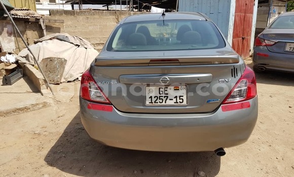 Buy Used Nissan Versa Silver Car in Accra in Greater Accra Buy Used Nissan Versa Silver Car in Accra in Greater Accra
