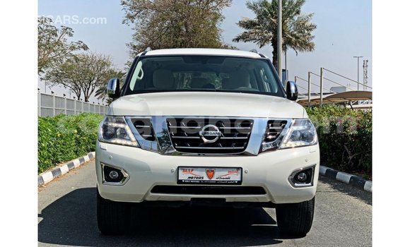 Ra Imported Nissan Patrol funfun Ọkọ̀ in Import - Dubai ni Ashanti Ra Imported Nissan Patrol funfun Ọkọ̀ in Import - Dubai ni Ashanti