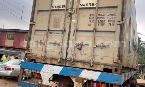 Ra Àlòkù Iveco Cargo Blue Ọkọ̀ akẹ́rù ńlá in Sekondi–Takoradi Metropolitan ni Oorun Ra Àlòkù Iveco Cargo Blue Ọkọ̀ akẹ́rù ńlá in Sekondi–Takoradi Metropolitan ni Oorun