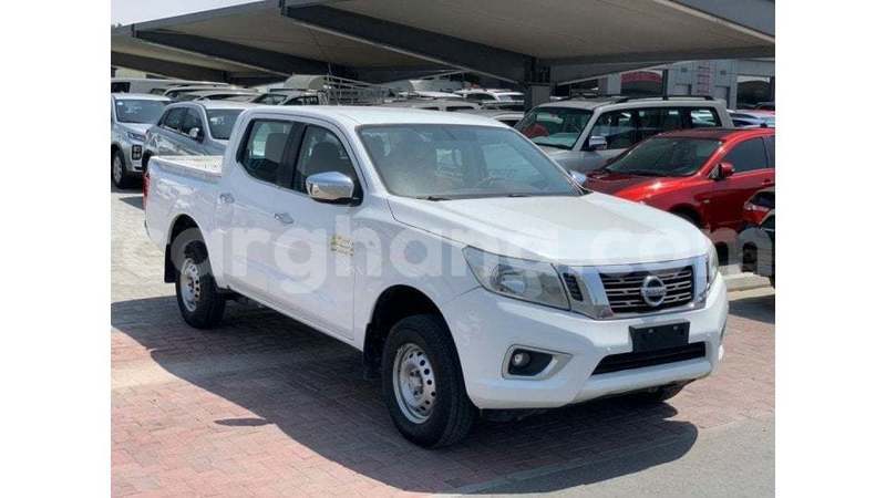 Big with watermark nissan navara ashanti import dubai 54680