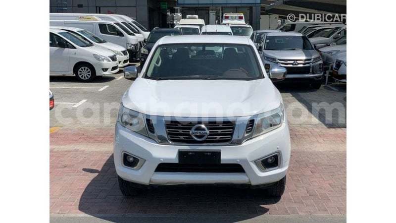 Big with watermark nissan navara ashanti import dubai 54680