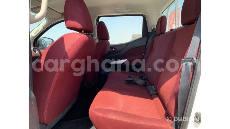 Big with watermark nissan navara ashanti import dubai 54680