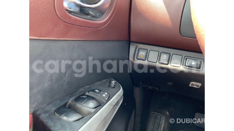 Big with watermark nissan navara ashanti import dubai 54680