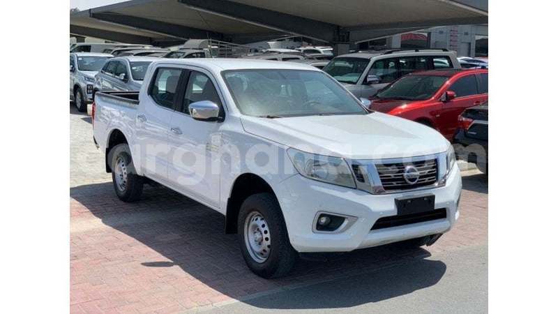 Big with watermark nissan navara ashanti import dubai 54681