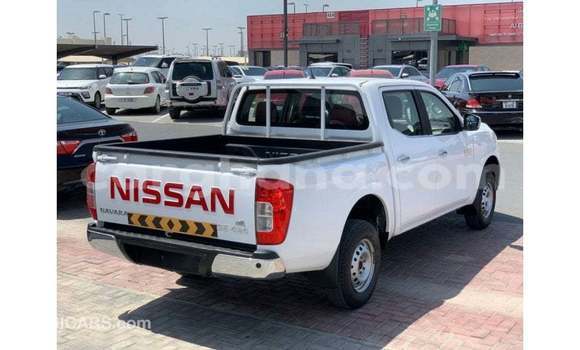 Ra Imported Nissan Navara funfun Ọkọ̀ in Import - Dubai ni Ashanti Ra Imported Nissan Navara funfun Ọkọ̀ in Import - Dubai ni Ashanti