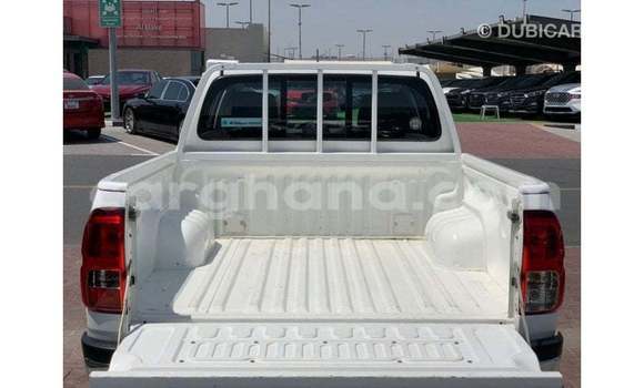 Buy Import Toyota Hilux White Car in Import - Dubai in Ashanti Buy Import Toyota Hilux White Car in Import - Dubai in Ashanti