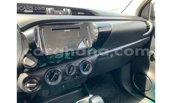 Buy Import Toyota Hilux White Car in Import - Dubai in Ashanti Buy Import Toyota Hilux White Car in Import - Dubai in Ashanti