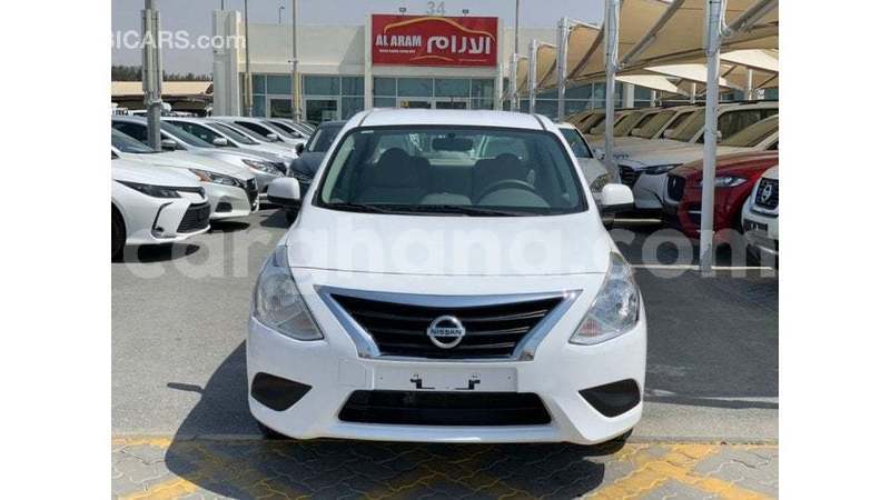 Big with watermark nissan sunny ashanti import dubai 54684