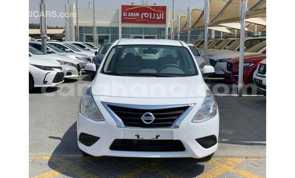 Ra Imported Nissan Sunny funfun Ọkọ̀ in Import - Dubai ni Ashanti Ra Imported Nissan Sunny funfun Ọkọ̀ in Import - Dubai ni Ashanti