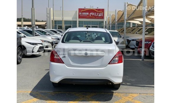 Ra Imported Nissan Sunny funfun Ọkọ̀ in Import - Dubai ni Ashanti Ra Imported Nissan Sunny funfun Ọkọ̀ in Import - Dubai ni Ashanti
