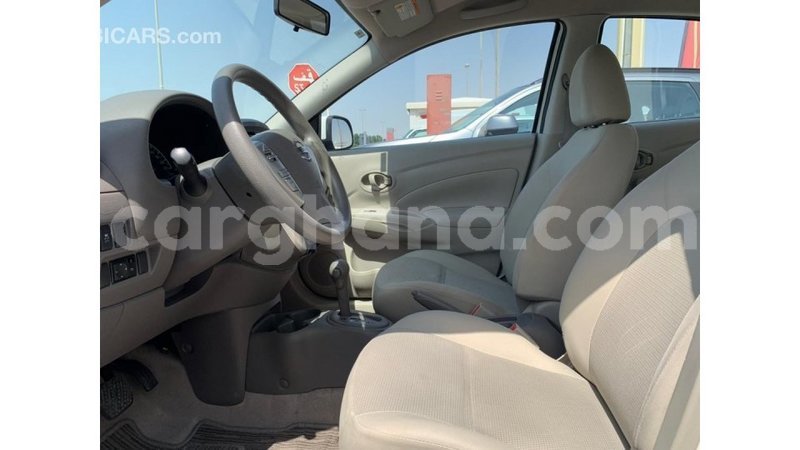 Big with watermark nissan sunny ashanti import dubai 54684