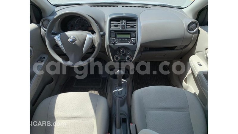 Big with watermark nissan sunny ashanti import dubai 54684