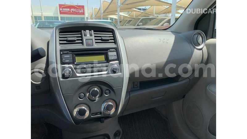 Big with watermark nissan sunny ashanti import dubai 54684