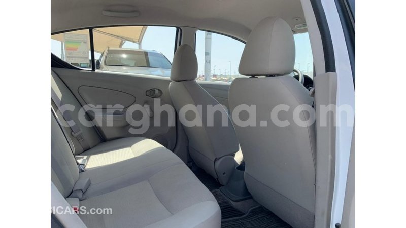 Big with watermark nissan sunny ashanti import dubai 54684