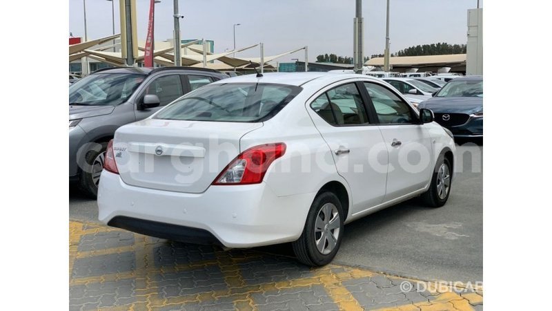 Big with watermark nissan sunny ashanti import dubai 54689