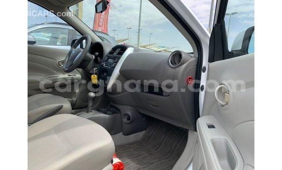 Ra Imported Nissan Sunny funfun Ọkọ̀ in Import - Dubai ni Ashanti Ra Imported Nissan Sunny funfun Ọkọ̀ in Import - Dubai ni Ashanti