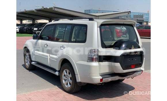 Ra Imported Mitsubishi Pajero funfun Ọkọ̀ in Import - Dubai ni Ashanti Ra Imported Mitsubishi Pajero funfun Ọkọ̀ in Import - Dubai ni Ashanti