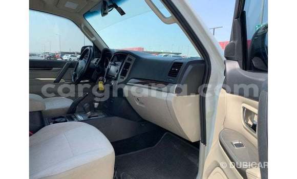 Ra Imported Mitsubishi Pajero funfun Ọkọ̀ in Import - Dubai ni Ashanti Ra Imported Mitsubishi Pajero funfun Ọkọ̀ in Import - Dubai ni Ashanti