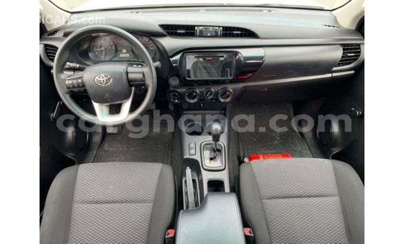 Ra Imported Toyota Hilux funfun Ọkọ̀ in Import - Dubai ni Ashanti Ra Imported Toyota Hilux funfun Ọkọ̀ in Import - Dubai ni Ashanti