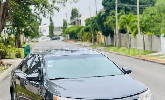 Buy Used Toyota Camry Beige Car in Sekondi–Takoradi Metropolitan in Western Buy Used Toyota Camry Beige Car in Sekondi–Takoradi Metropolitan in Western