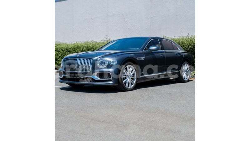 Big with watermark bentley flying spur ashanti import dubai 54705