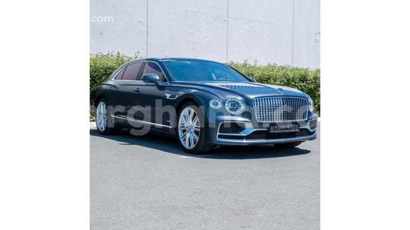 Big with watermark bentley flying spur ashanti import dubai 54705