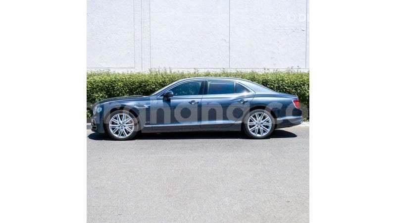 Big with watermark bentley flying spur ashanti import dubai 54705