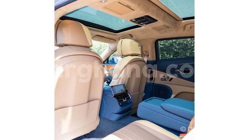 Big with watermark bentley flying spur ashanti import dubai 54705