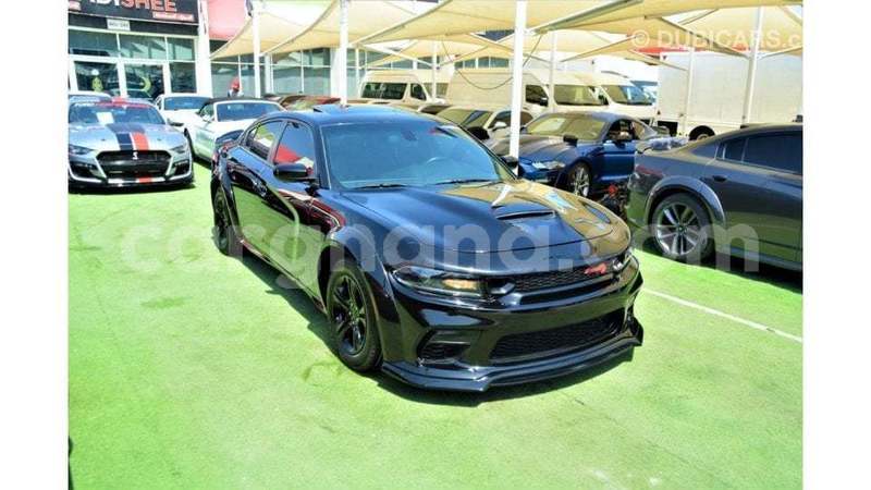 Big with watermark dodge charger ashanti import dubai 54706