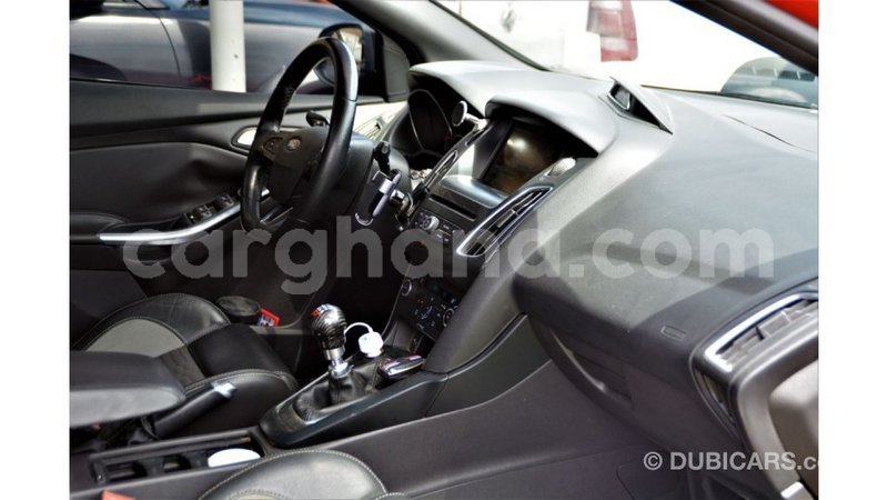 Big with watermark ford focus ashanti import dubai 54707