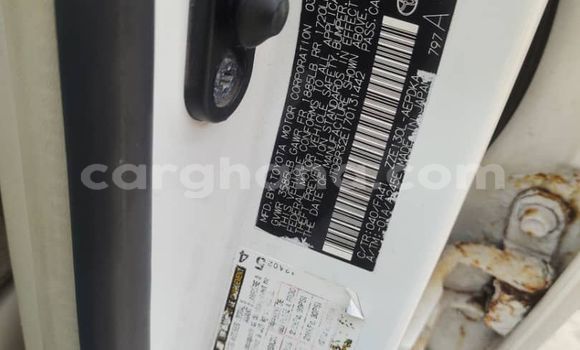 Sayi Na hannu Toyota Corolla White Mota in Sekondi–Takoradi Metropolitan a Yamma Sayi Na hannu Toyota Corolla White Mota in Sekondi–Takoradi Metropolitan a Yamma