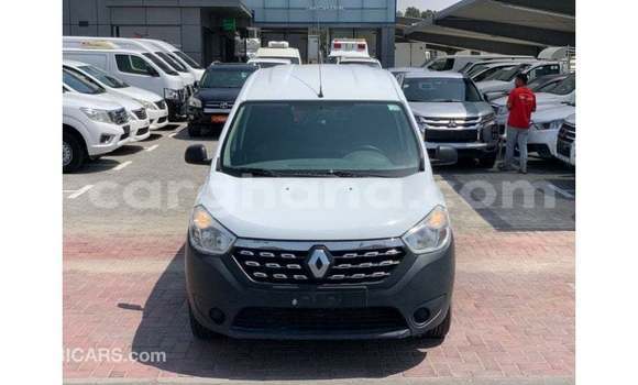 Sayi Imported Renault 18 White Mota in Import - Dubai a Ashanti Sayi Imported Renault 18 White Mota in Import - Dubai a Ashanti