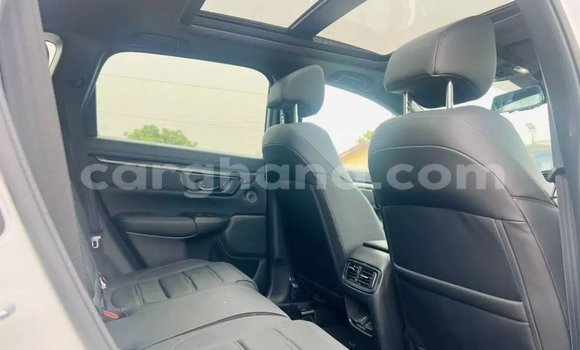 Ra Àlòkù Honda CR–V funfun Ọkọ̀ in Accra ni Greater Accra Ra Àlòkù Honda CR–V funfun Ọkọ̀ in Accra ni Greater Accra