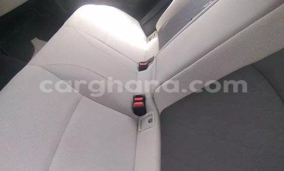 Ra Àlòkù Toyota Corolla Silver Ọkọ̀ in Accra ni Greater Accra Ra Àlòkù Toyota Corolla Silver Ọkọ̀ in Accra ni Greater Accra