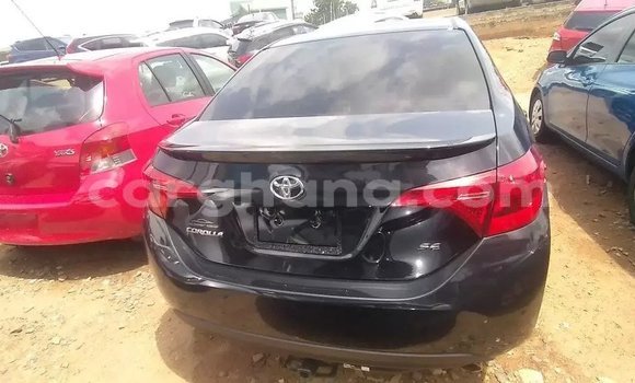 Sayi Na hannu Toyota Corolla Black Mota in Accra a Greater Accra Sayi Na hannu Toyota Corolla Black Mota in Accra a Greater Accra