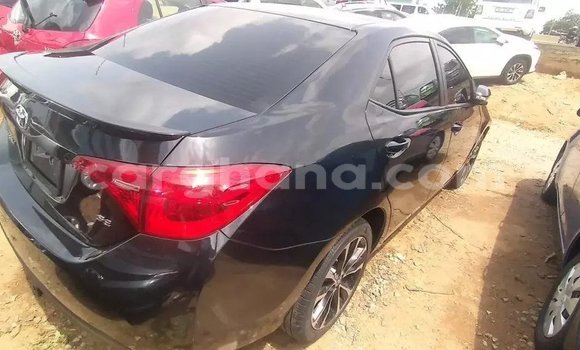 Sayi Na hannu Toyota Corolla Black Mota in Accra a Greater Accra Sayi Na hannu Toyota Corolla Black Mota in Accra a Greater Accra