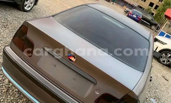 Sayi Na hannu BMW 321 Sauran Mota in Accra a Greater Accra Sayi Na hannu BMW 321 Sauran Mota in Accra a Greater Accra