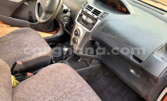 Ra Àlòkù Toyota Vitz Miiran Ọkọ̀ in Accra ni Greater Accra Ra Àlòkù Toyota Vitz Miiran Ọkọ̀ in Accra ni Greater Accra