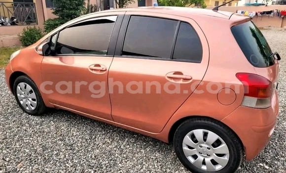 Ra Àlòkù Toyota Vitz Miiran Ọkọ̀ in Accra ni Greater Accra Ra Àlòkù Toyota Vitz Miiran Ọkọ̀ in Accra ni Greater Accra