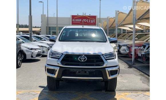 Buy Import Toyota Hilux White Car in Import - Dubai in Ashanti Buy Import Toyota Hilux White Car in Import - Dubai in Ashanti