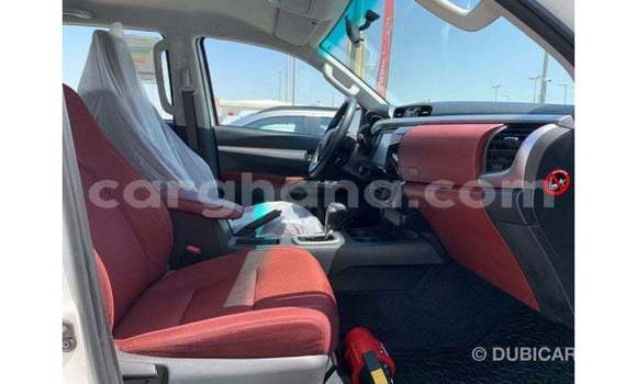 Buy Import Toyota Hilux White Car in Import - Dubai in Ashanti Buy Import Toyota Hilux White Car in Import - Dubai in Ashanti