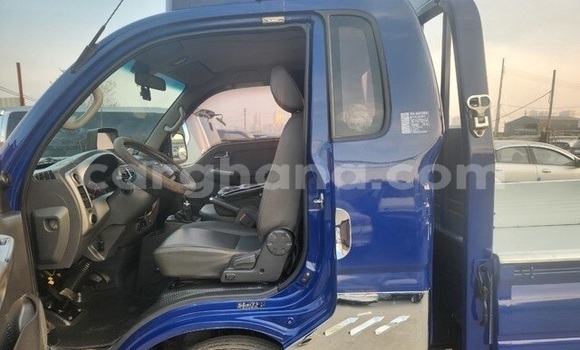 Ra Àlòkù DAF LF Blue Ọkọ̀ akẹ́rù ńlá in Accra ni Greater Accra Ra Àlòkù DAF LF Blue Ọkọ̀ akẹ́rù ńlá in Accra ni Greater Accra