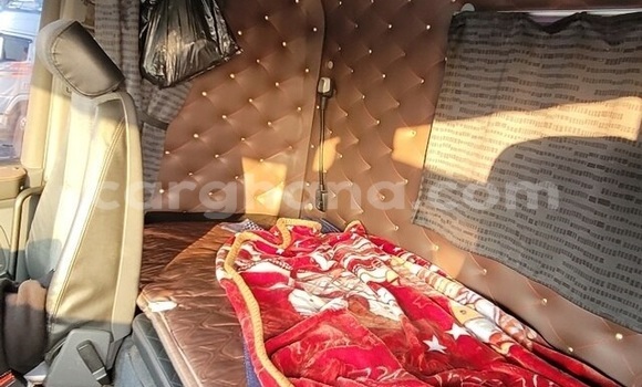 Ra Àlòkù Scania R420 Red Ọkọ̀ akẹ́rù ńlá in Accra ni Greater Accra Ra Àlòkù Scania R420 Red Ọkọ̀ akẹ́rù ńlá in Accra ni Greater Accra
