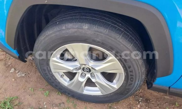 Sayi Na hannu Toyota RAV4 Blue Mota in Accra a Greater Accra Sayi Na hannu Toyota RAV4 Blue Mota in Accra a Greater Accra