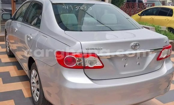 Sayi Na hannu Toyota Corolla Azurfa Mota in Accra a Greater Accra Sayi Na hannu Toyota Corolla Azurfa Mota in Accra a Greater Accra